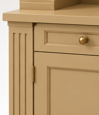 Pilaster & lade detail